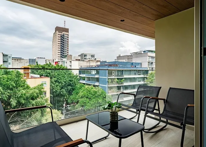 Condesa Near Parks And Nightlife