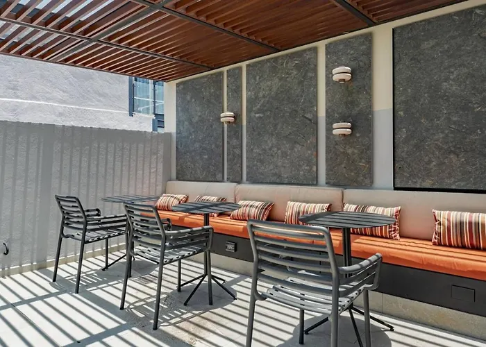 Condesa Near Parks And Nightlife